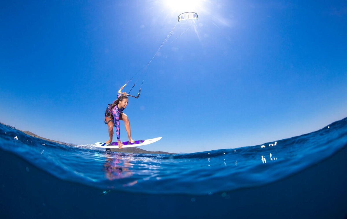 2023 / 2024 Duotone Hybrid SLS Kite Surfboard