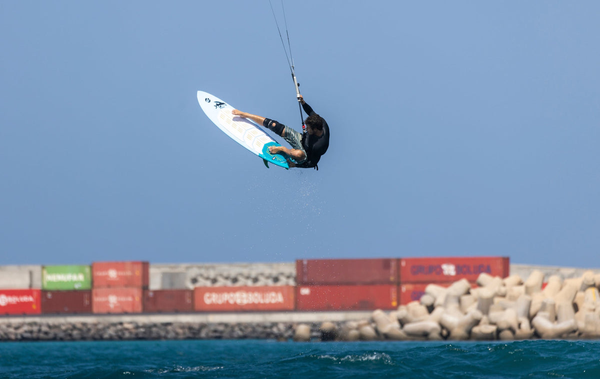 2023 / 2024 Cabrinha Flare Surfboard