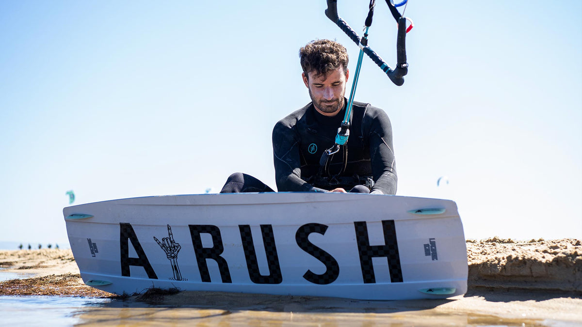 2022/2023 Airush Livewire Team V8 Kiteboard