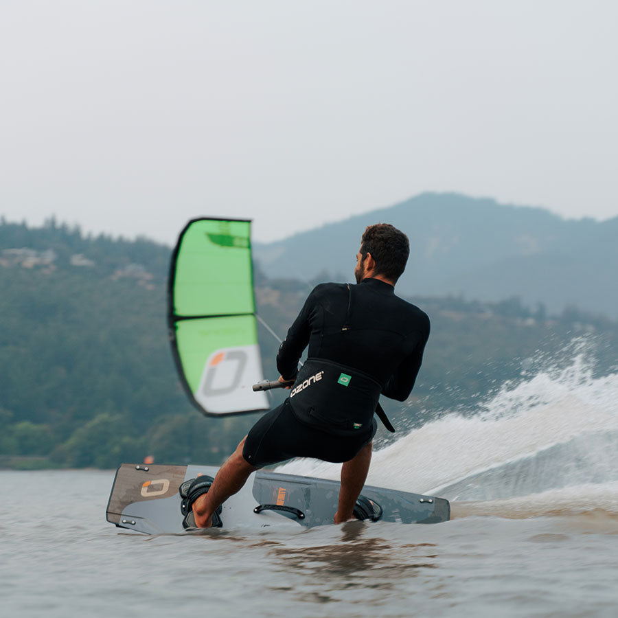 Ozone Catalyst V4 Freeride Kiteboarding Kite