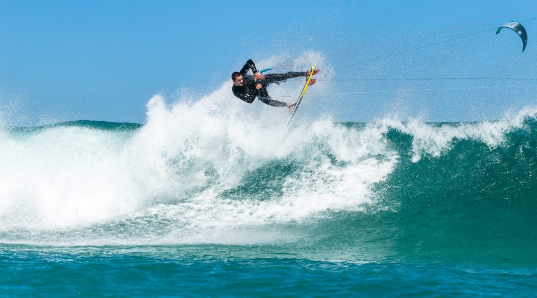2023 Airush AMP V5 Reflex Glass Surfboard