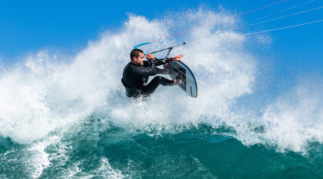 2023 Airush AMP V5 Reflex Glass Surfboard