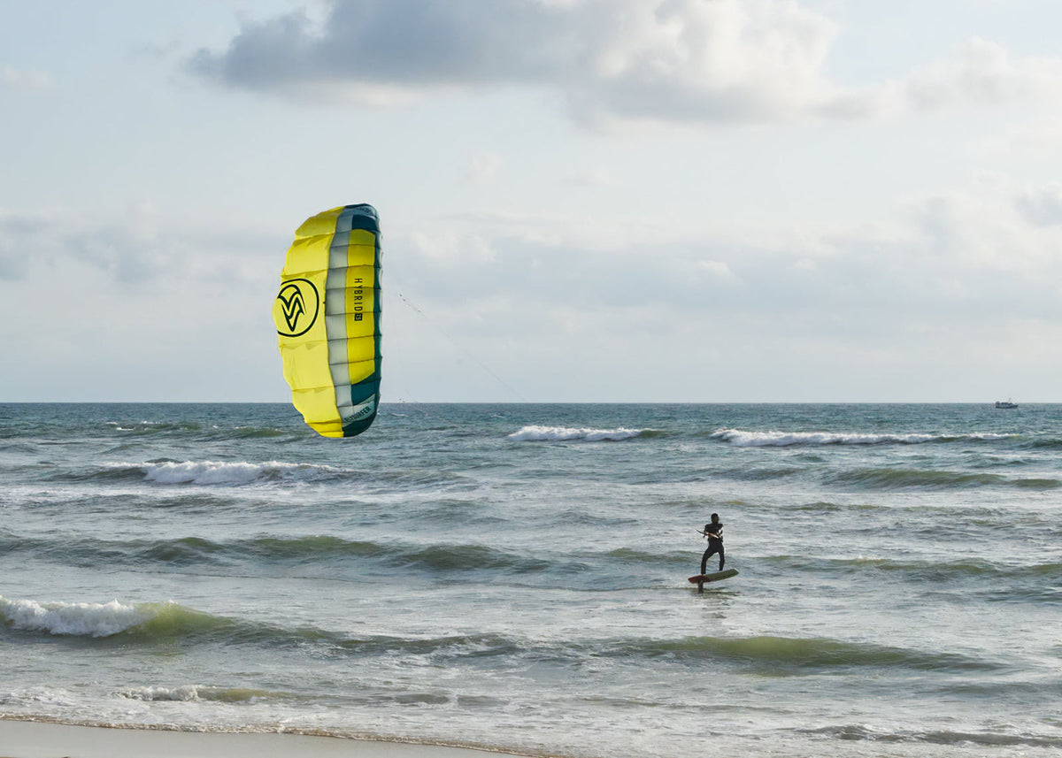 Flysurfer Hybrid Kiteboarding Kite