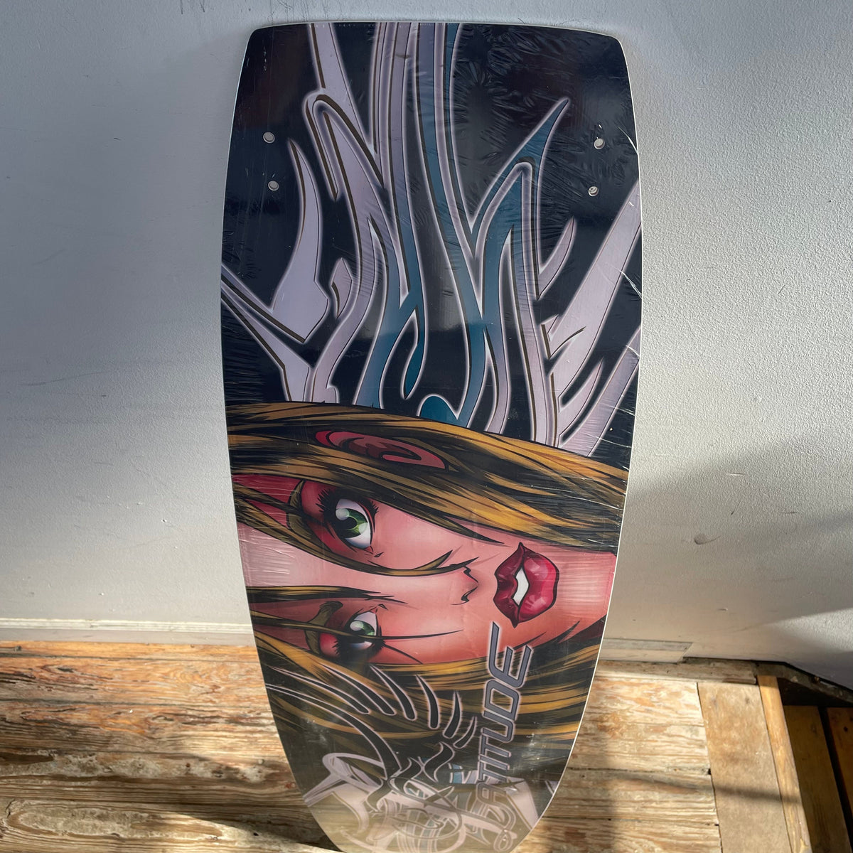 Demo Latitude Blonde 134x32 Cm Board Only