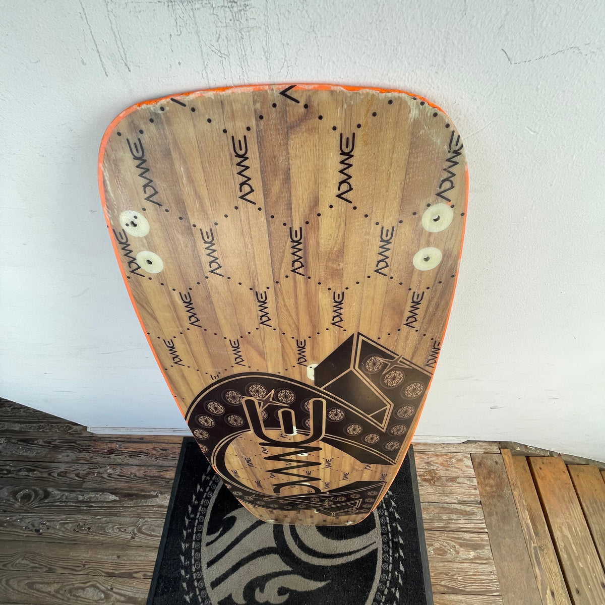 Demo Advance Hydra Technology 130x36,5 Cm Board Used