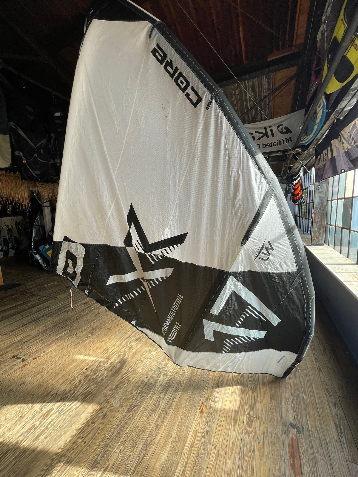 Demo CORE XR5 Kitesurfing 17m Lw Kite Only Used