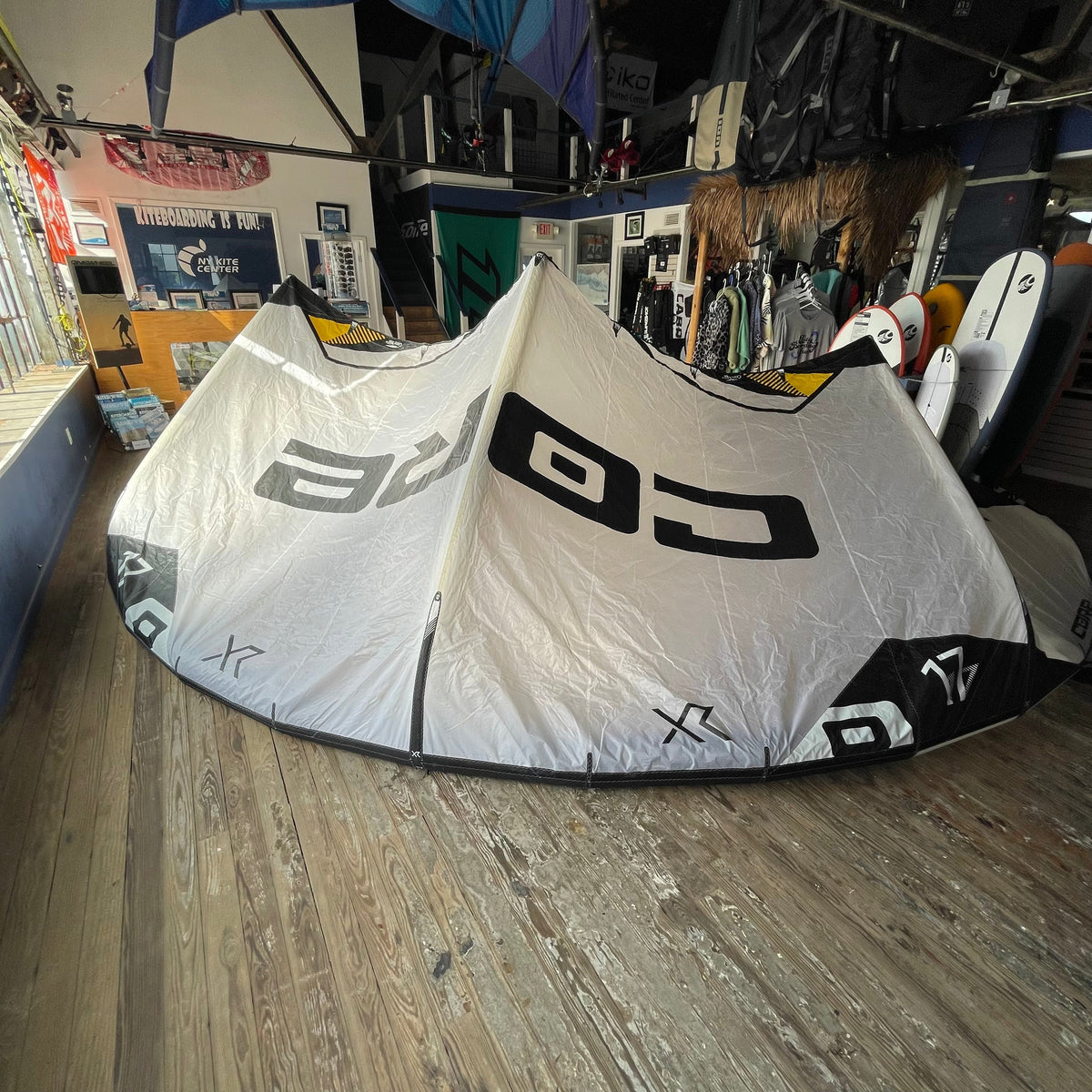Demo CORE XR5 Kitesurfing 17m Lw Kite Only Used