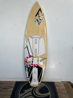 Demo 2011 North Whip 5,7 Used Board Only