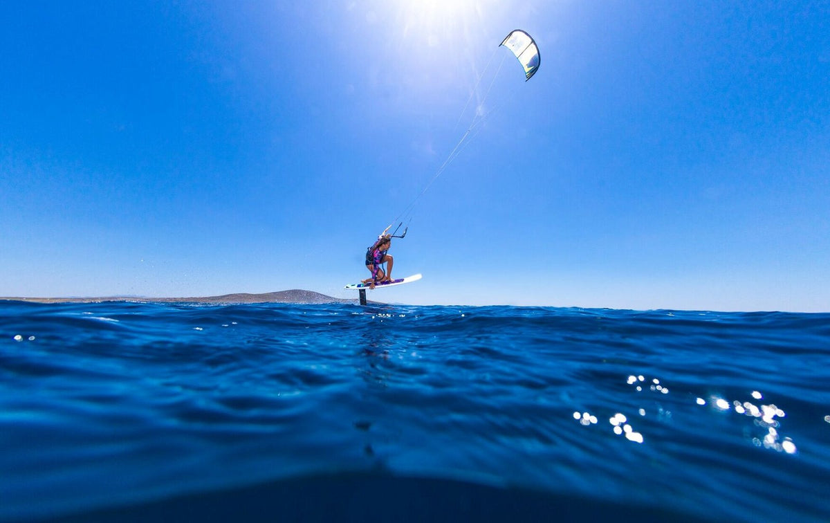 2023 / 2024 Duotone Hybrid SLS Kite Surfboard