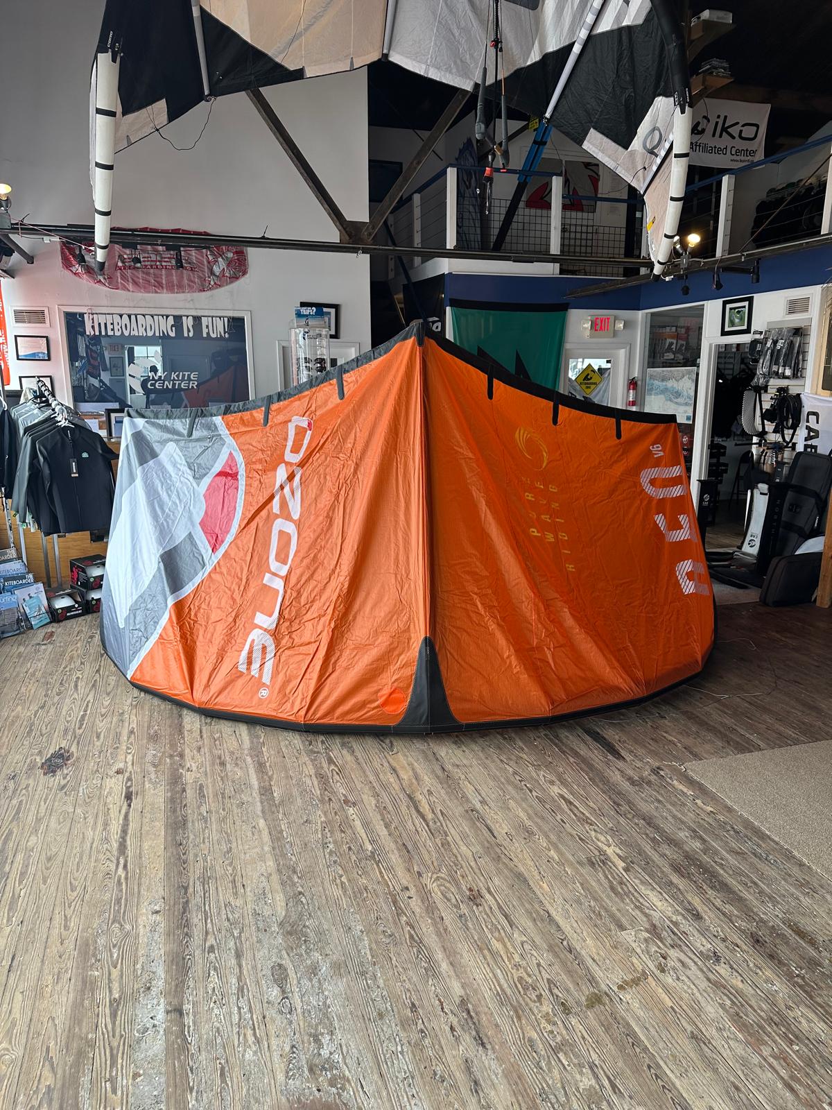 Demo Ozone 12m Reo V6 Kiteboarding Kite Only Used