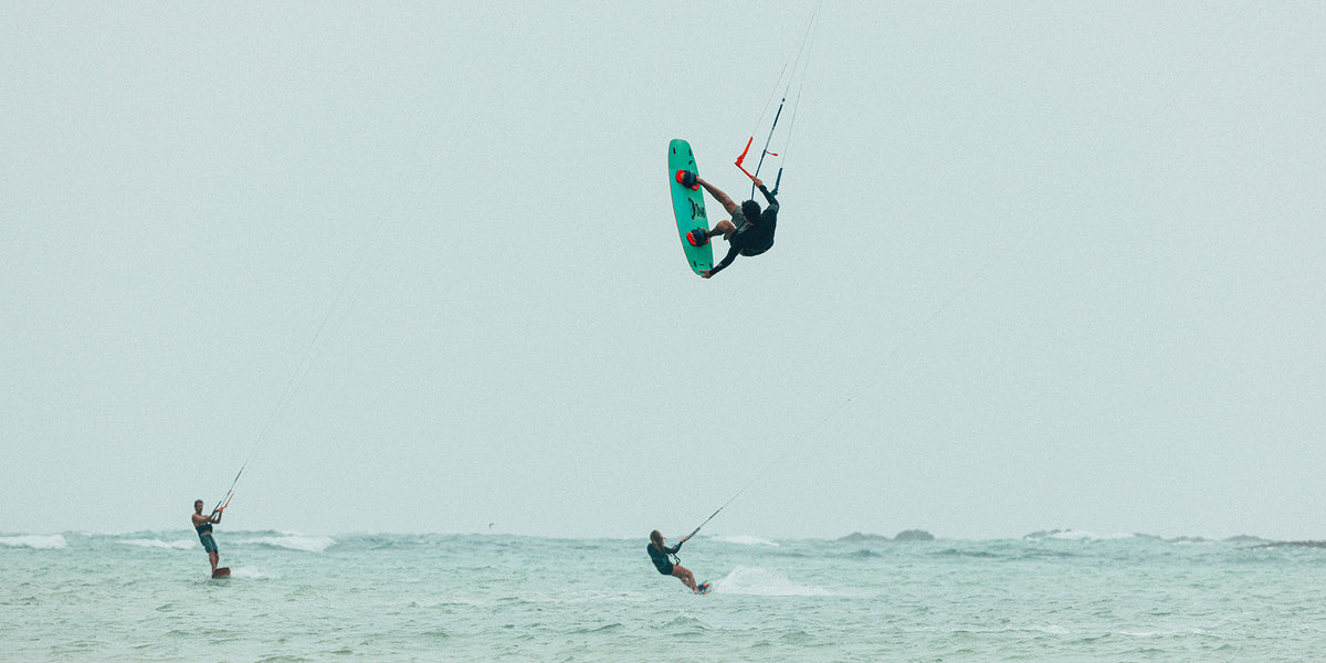 2024 / 2023 F-One One Kiteboard