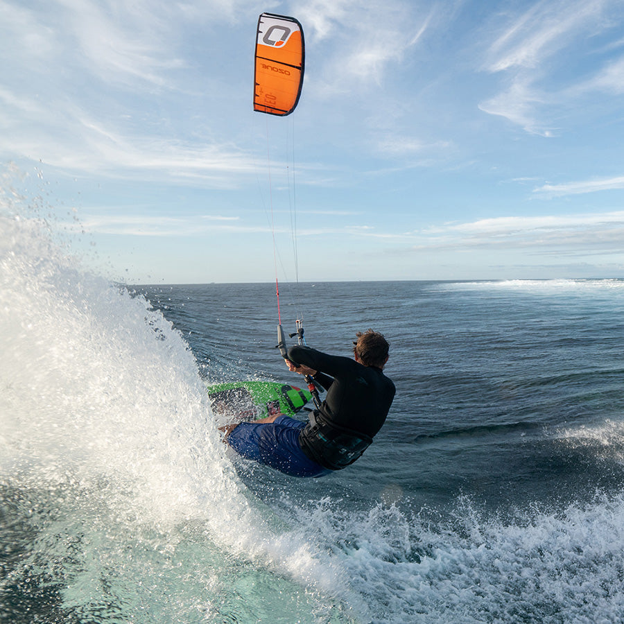 2023 Ozone Reo V7 Ultra X Kiteboarding Kite