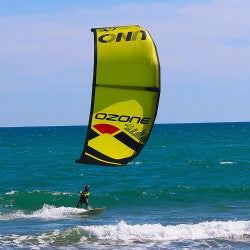 Ozone Uno V2 Trainer Kite